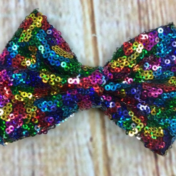 **PICK 3** BRAND NEW HANDMADE Sequin Hair Bows - Picture 3 of 8